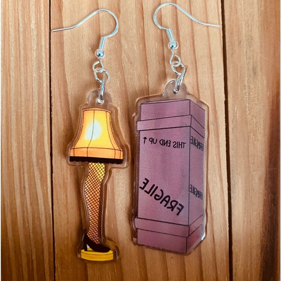 Last one!! Christmas story leg lamp earrings on hypoallergenic hook - Picture 1 of 5